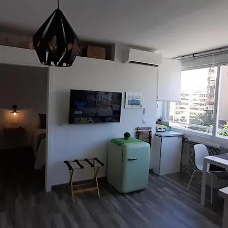 Torremolinos Suite شقة *