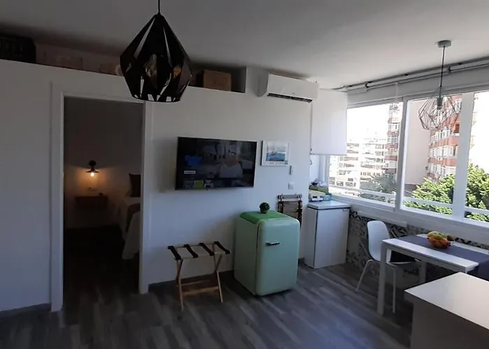 Torremolinos Suite Lägenhet *